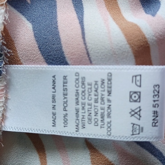 CeCe Stripe Blouse Off The Shoulder Bow Tie Waist Size Small 3/4 Sleeve - Picture 6 of 6